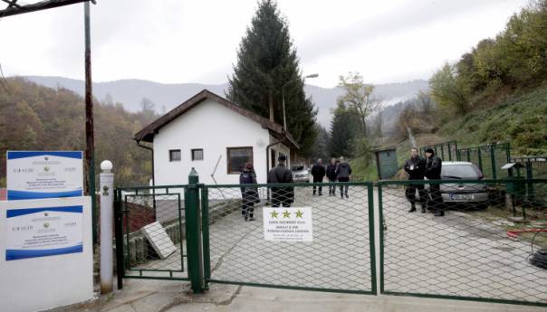 Potvrđena optužnica protiv Pakistanaca za učestvovanje u tuči u kampu 'Ušivak'