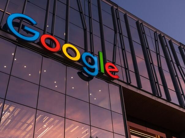 Potvrđene odluke EK: Google kažnjen, a Apple Irskoj mora vratiti 13 milijardi eura