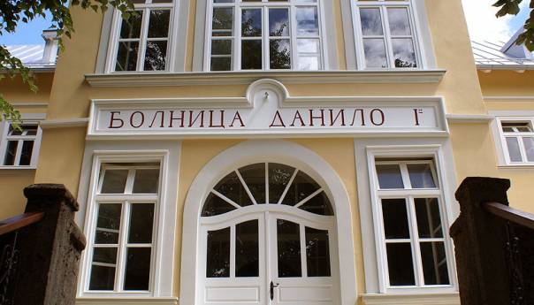Potvrđeno: Amfilohije nije dozvolio testiranje na korona virus