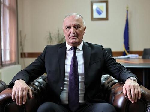 Potvrđeno za Vijesti: Helez zabranio Dodiku, Stevandiću i Viškoviću pristup imovini OSBiH