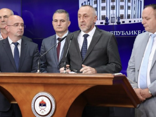 Povećane najniže plate u RS za iduću godinu