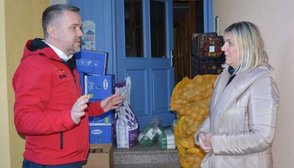 Povodom 109. godišnjice 'Merhameta' uručena vrijedna donacija Centru 'Duga' u Kulen Vakufu