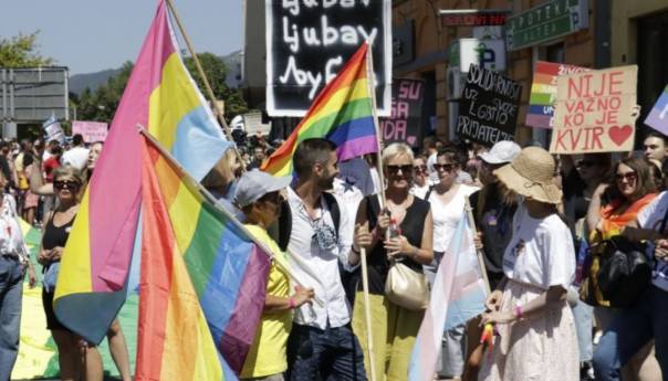 Povorka ponosa danas u Sarajevu, održaće se i kontraskup