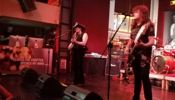 Povratak "Vatrenog poljupca" u Sarajevo sa stilom