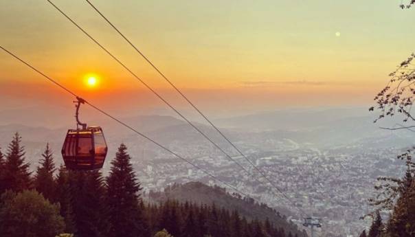 Povratna karta za Sarajevsku žičaru tri KM