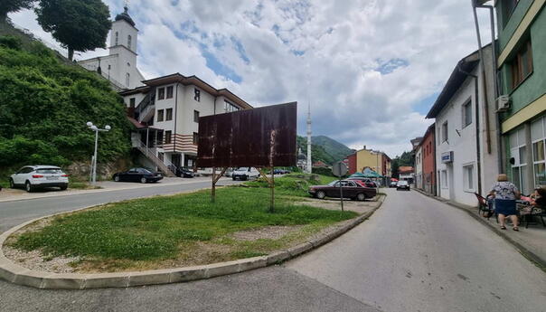 Povratnik priveden u Srebrenici jer je na mrežama negodovao zbog koncerta 11. jula