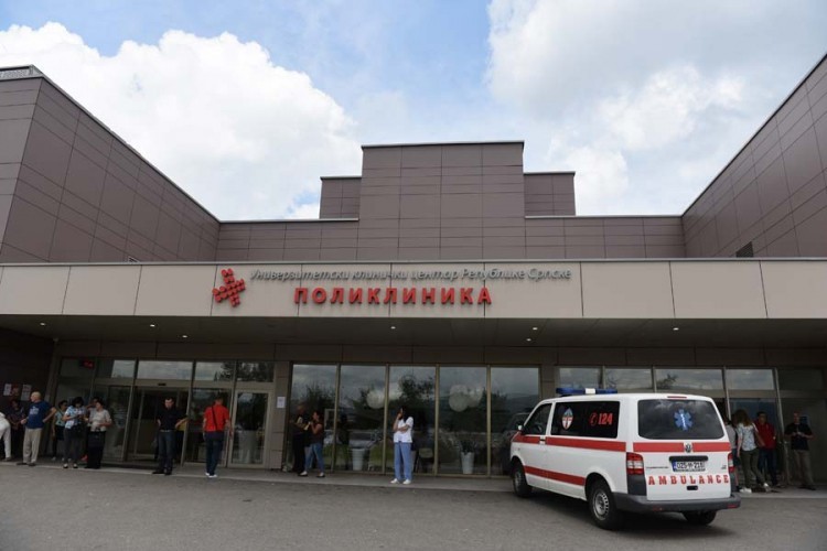 Povrijeđen u saobraćajnoj nezgodi, prevezen na UKC RS