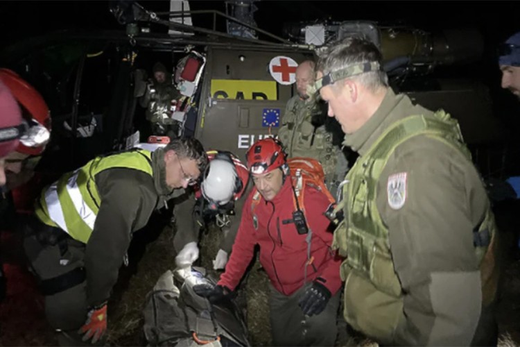 Sa Lelije helikopterom evakuisana planinarka iz Sarajeva