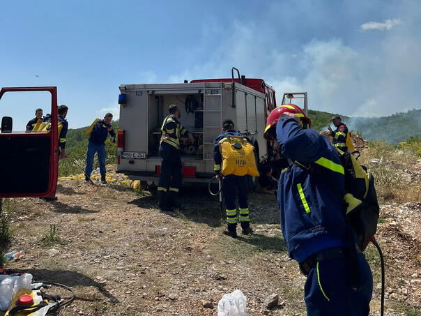 Požar kod Gruda još uvijek nije pod kontrolom
