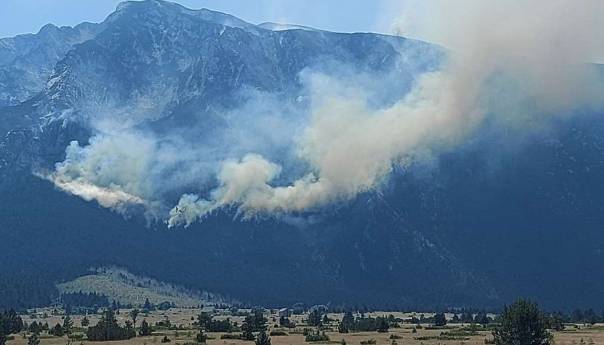 Požar na Blidinju gase helikopteri OS BiH i MORH
