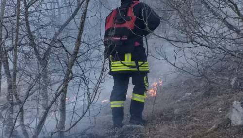 Požar na Rujištu kod Mostara i dalje aktivan