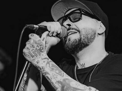 Požar u Kočanima: Nakon skoro sedam mjeseci liječenja pjevač benda "DNK" preminuo