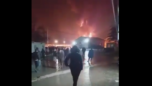 Požar u migrantskom kampu Blažuj