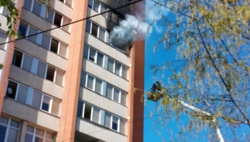Požar u studentskom domu u Nišu, na terenu i hitna pomoć