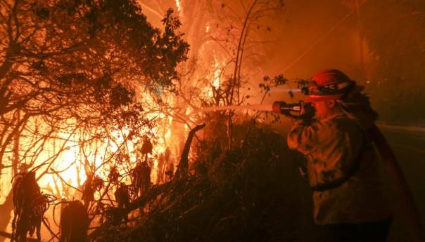 Požar uništio još 550 kuća u Kaliforniji