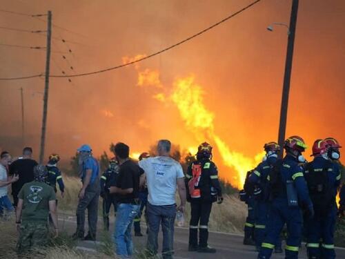 Požari haraju Grčkom: Proglašeno vanredno stanje
