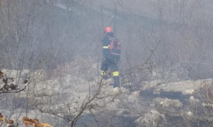 Požari u Mostaru, Konjicu i Prozoru i dalje aktivni
