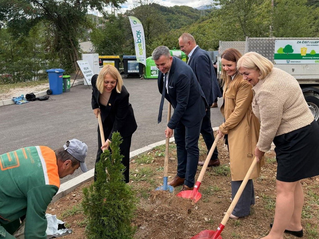 Pozder i Ćatić otvorili prvo reciklažno dvorište u Konjicu
