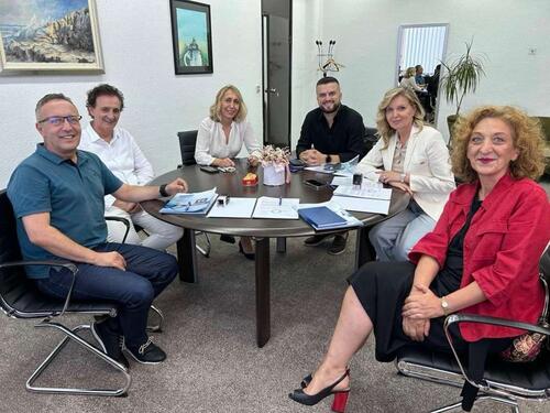 Pozder potpisala ugovore: Dva miliona KM za razvoj turizma