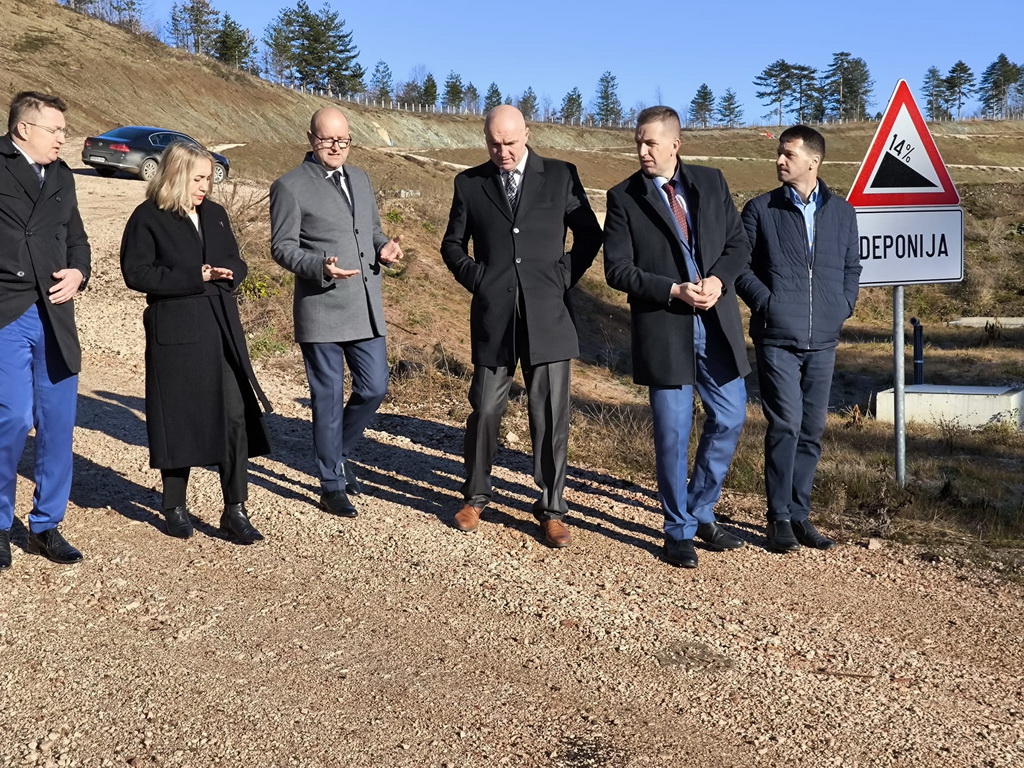 Pozder u Tuzlanskom kantonu: Promjena u pristupu upravljanju otpadom je imperativ