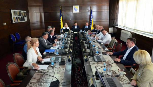 Pozitivan trend kretanja svih kategorija prihoda