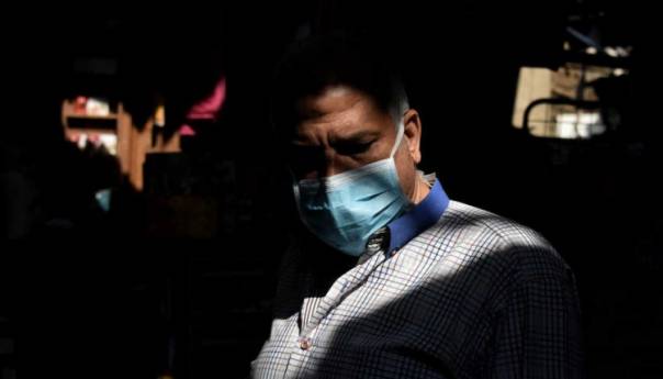 Pozitivni na Covid-19 i njihove porodice nerijetko su predmet osuda i napada