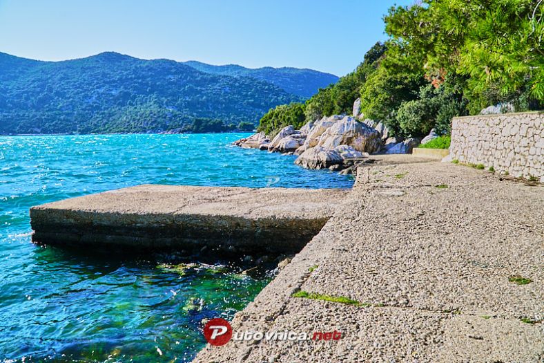 Poznata hrvatska plaža zatvorena za kupanje zbog onečišćenja