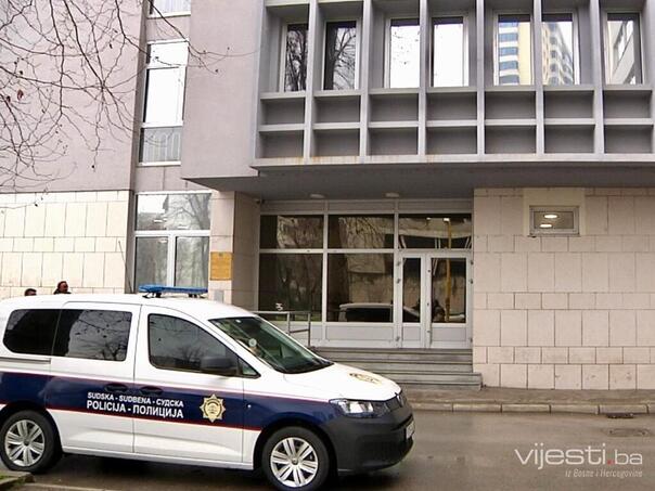 Poznata imena pljačkaša kladionica u Tuzli