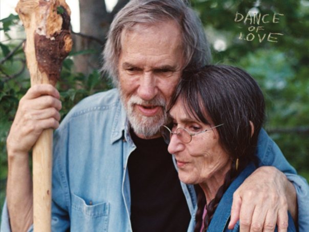 Poznati muzičar i njegova žena stradali u požaru