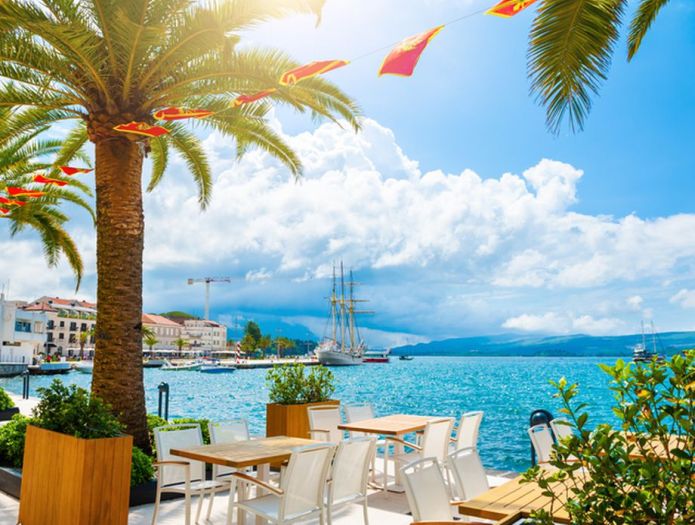 Poznato crnogorsko ljetovalište uvodi paprene kazne za neodgovorne turiste