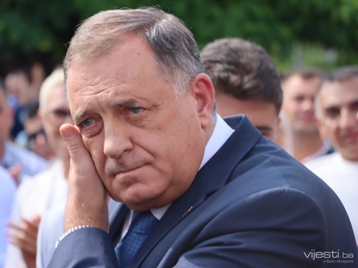Poznato kada bi CIK mogao oduzeti mandat Dodiku