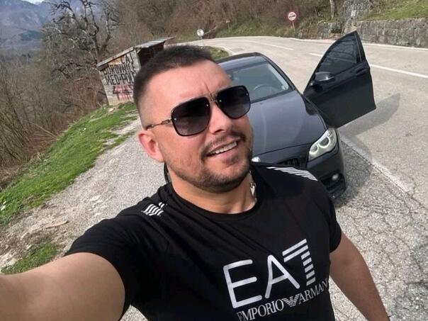 Poznato ko je lokalni nasilinik koji je gazio ljude autom u Bileći