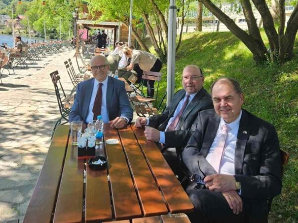 Poznato zašto je Schmidt posjetio Banja Luku