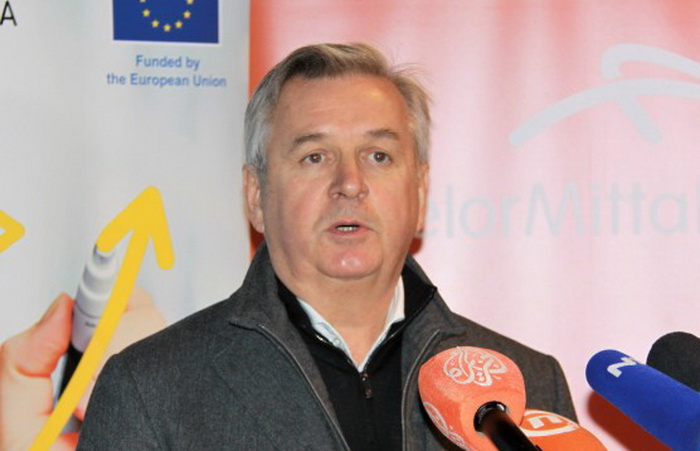 Pozvat ćemo poduzetnike da ne potpisuju nove ugovore s EPBiH