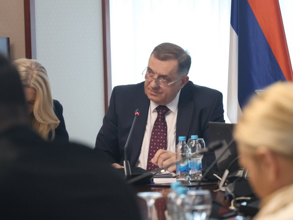 Prati li Hrvatska nakane Mađarske, Srbije i entiteta RS?