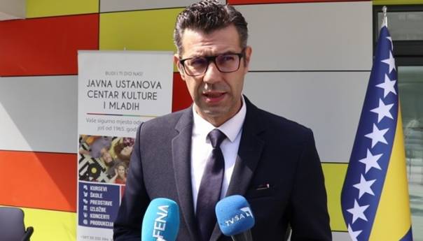 Pratimo situaciju, nadamo se nastavi bez ograničenja