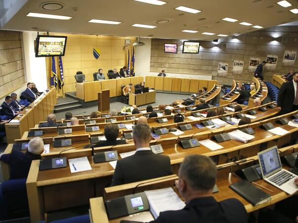 Pratite raspravu o Južnoj interkonekciji u Parlamentu FBiH