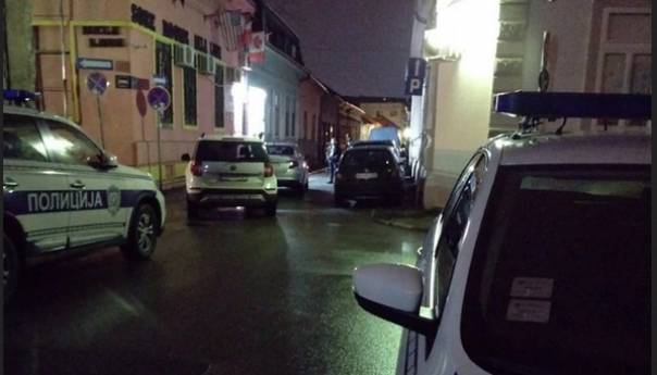 Predao se bh. državljanin koji je jučer prijetio da će baciti bombu u hostelu