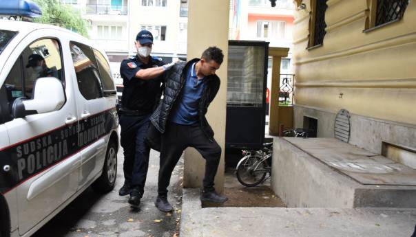 Predložen pritvor za dva Alžirca zbog ubistva migranta