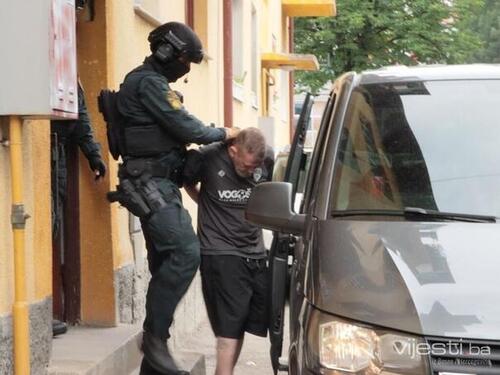 Predložen pritvor za pet osoba uhapšenih u akciji 'Omerta'