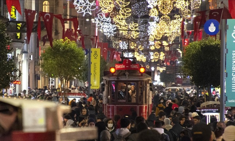 Prednovogodišnja atmosfera u Istanbulu