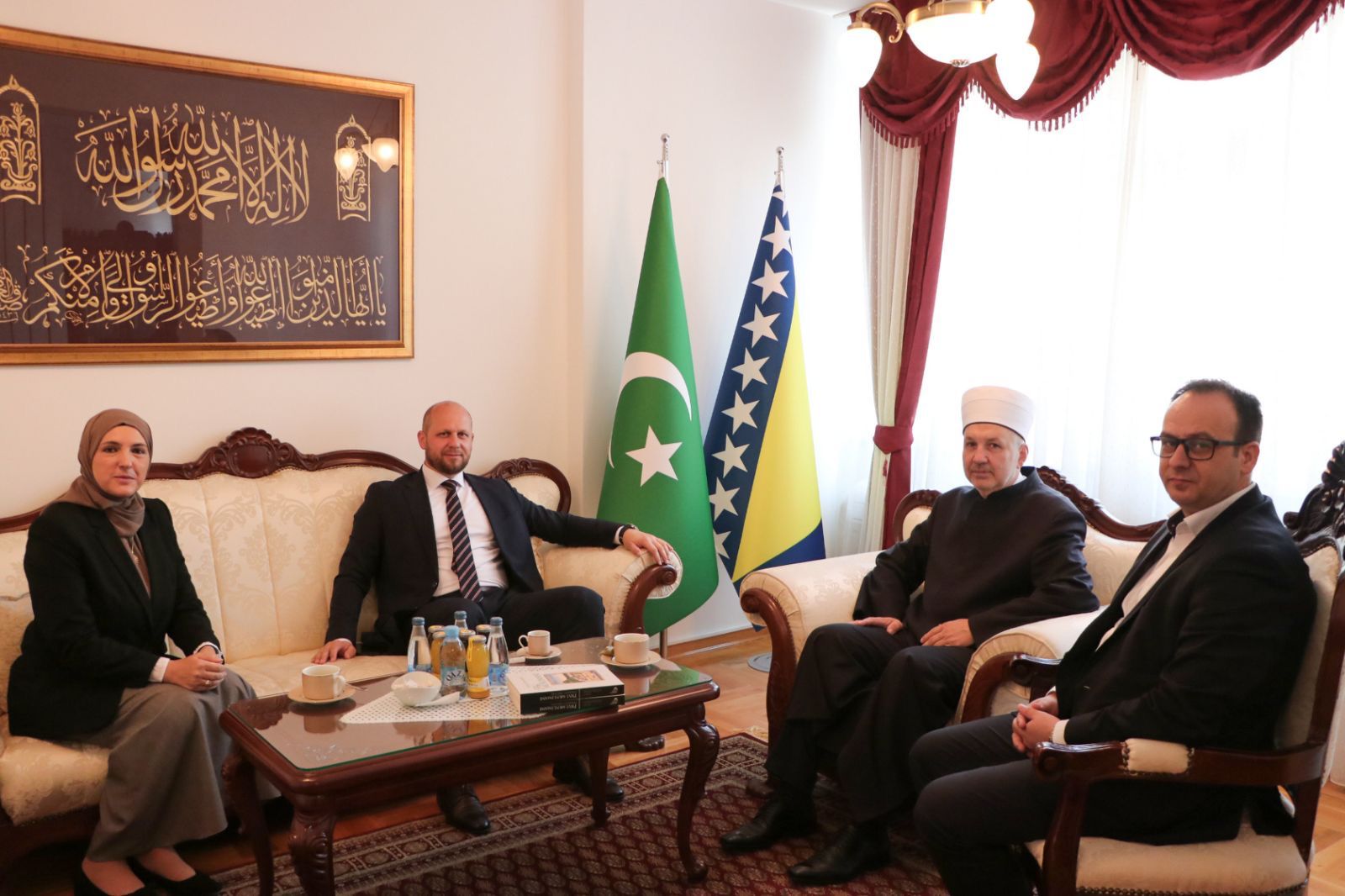 Predsjedavajući SKS Okerić i ministrica Hota-Muminović posjetili Sarajevsko muftijstvo