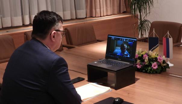 Predsjedavajući Tegeltija razgovarao sa šefom Misije MMF-a Petrijem