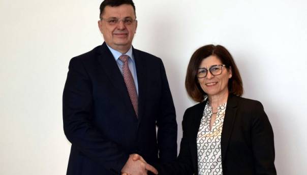 Predsjedavajući Tegeltija s ambasadoricom Republike Slovenije u BiH Bukinac