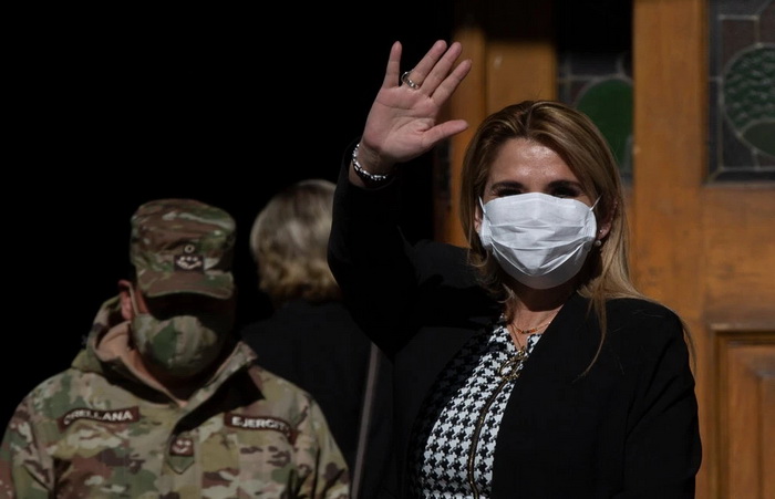 Predsjednica Bolivije Jeanine Anez pozitivna na koronavirus