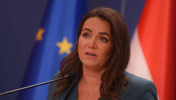 Predsjednica Mađarske: Liberalizacija viza za Kosovo, podrška članstvu u EU