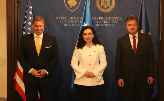 Predsjednica Osmani se sastala sa Escobarom i Lajčakom