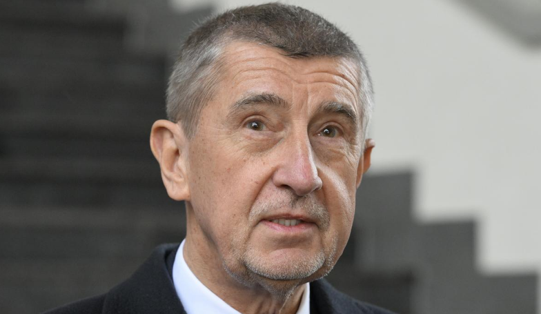 Predsjednički kandidat u Češkoj dobio prijeteće pismo i metak