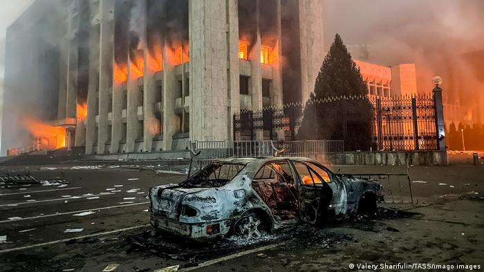 Predsjednik Kazahstana dao odobrenje vojnicima da pucaju bez upozorenja