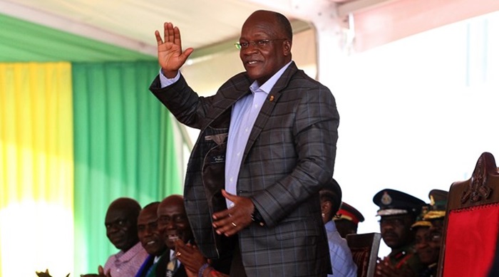 Predsjednik Tanzanije tvrdi da Bog štiti od korone: Vakcine nisu dobre